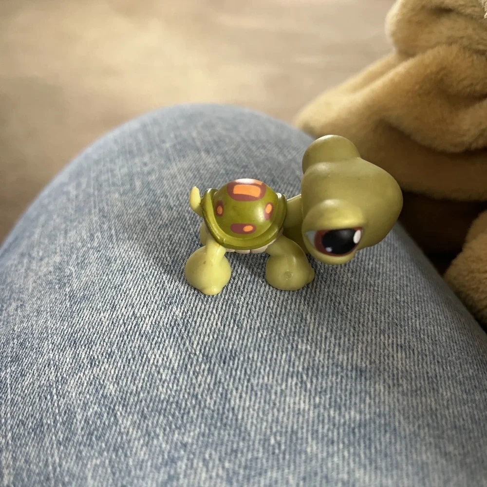 Littlest Pet Shop Authentic #7 Turtle G2